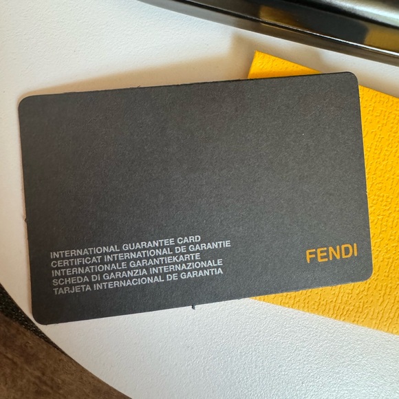 NIB Authentic Fendi "Readers"
(Reading Glasses) 0 Power Fill w/ Your Own Script! - Picture 10 of 11